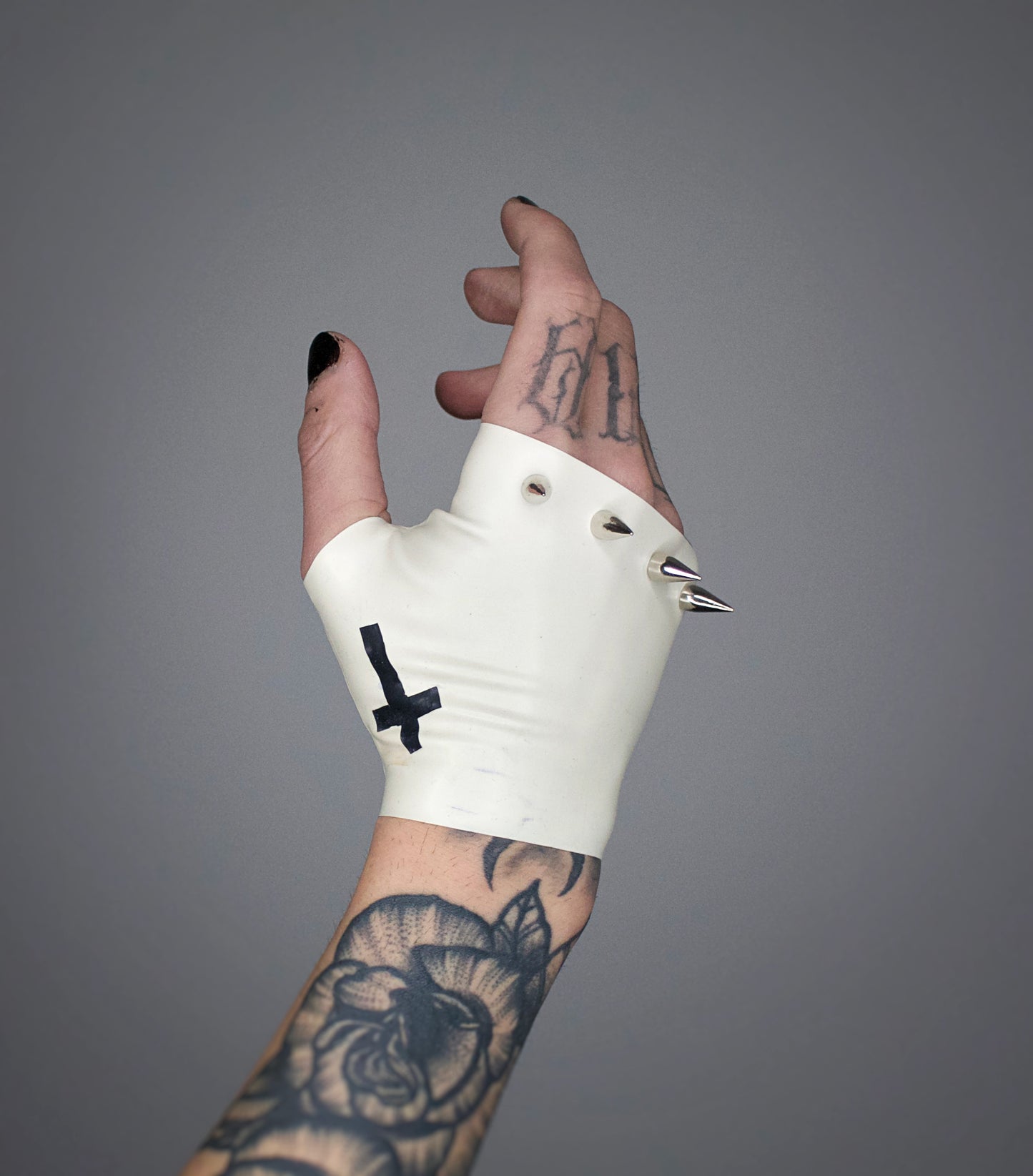 "REVELATOR" Gauntlets