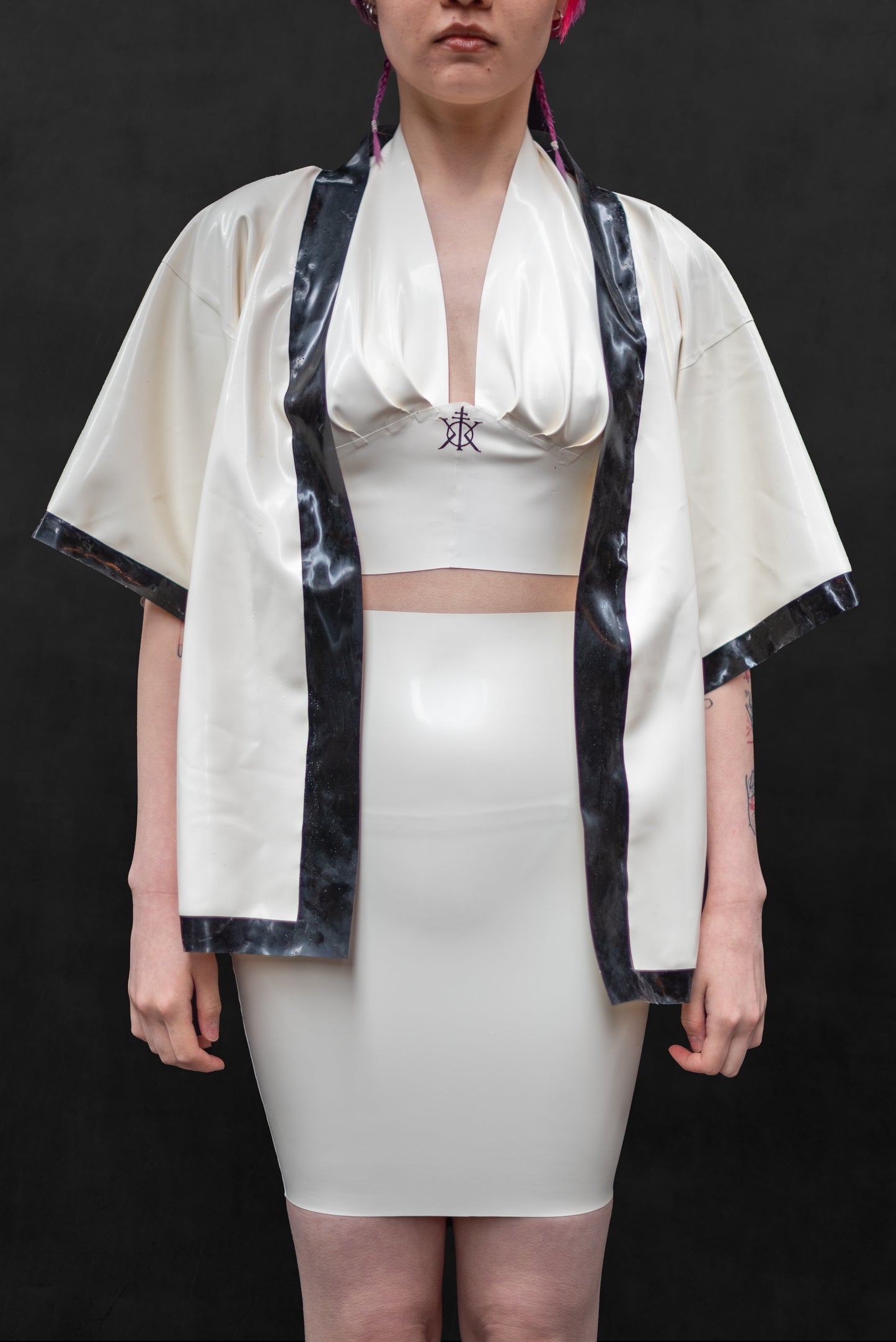 "KHAOS" Kimono (WHVTE)