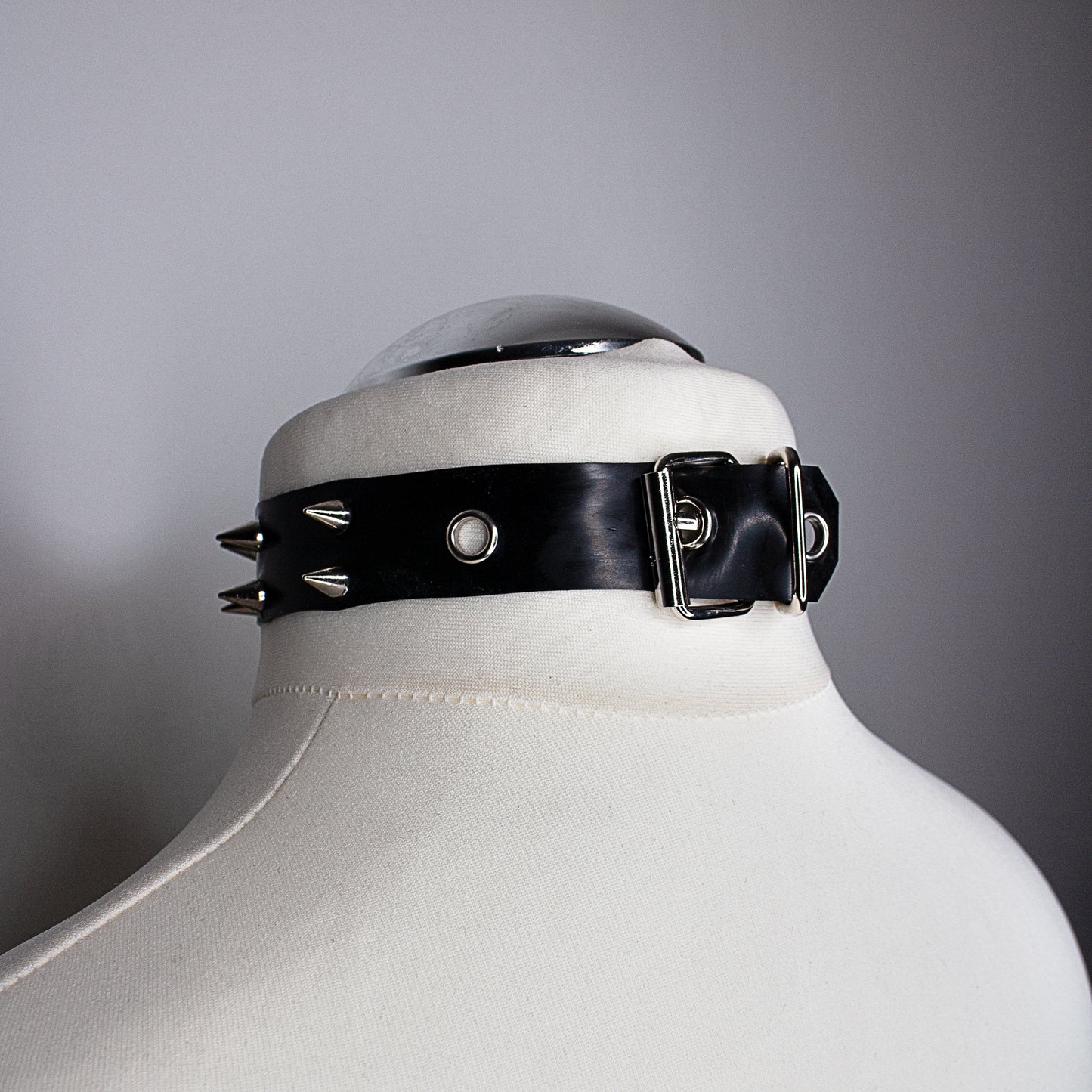 "KVLT' Choker