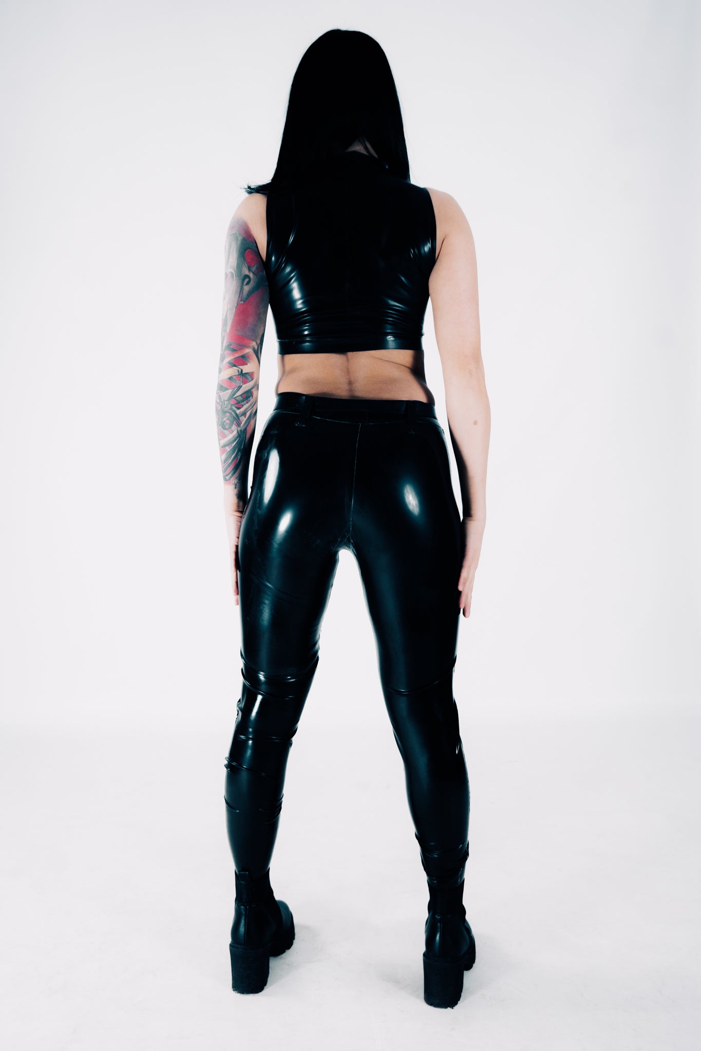 TRINITY Latex Jeans