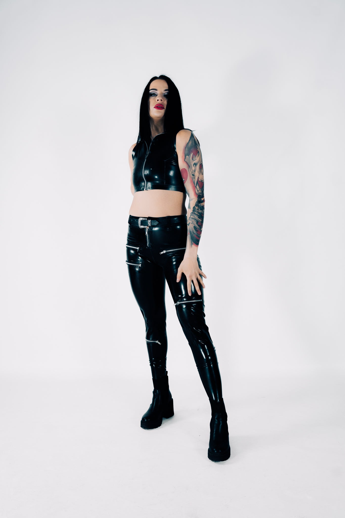 TRINITY Latex Jeans