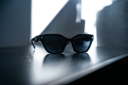 WIDOW Sunglasses
