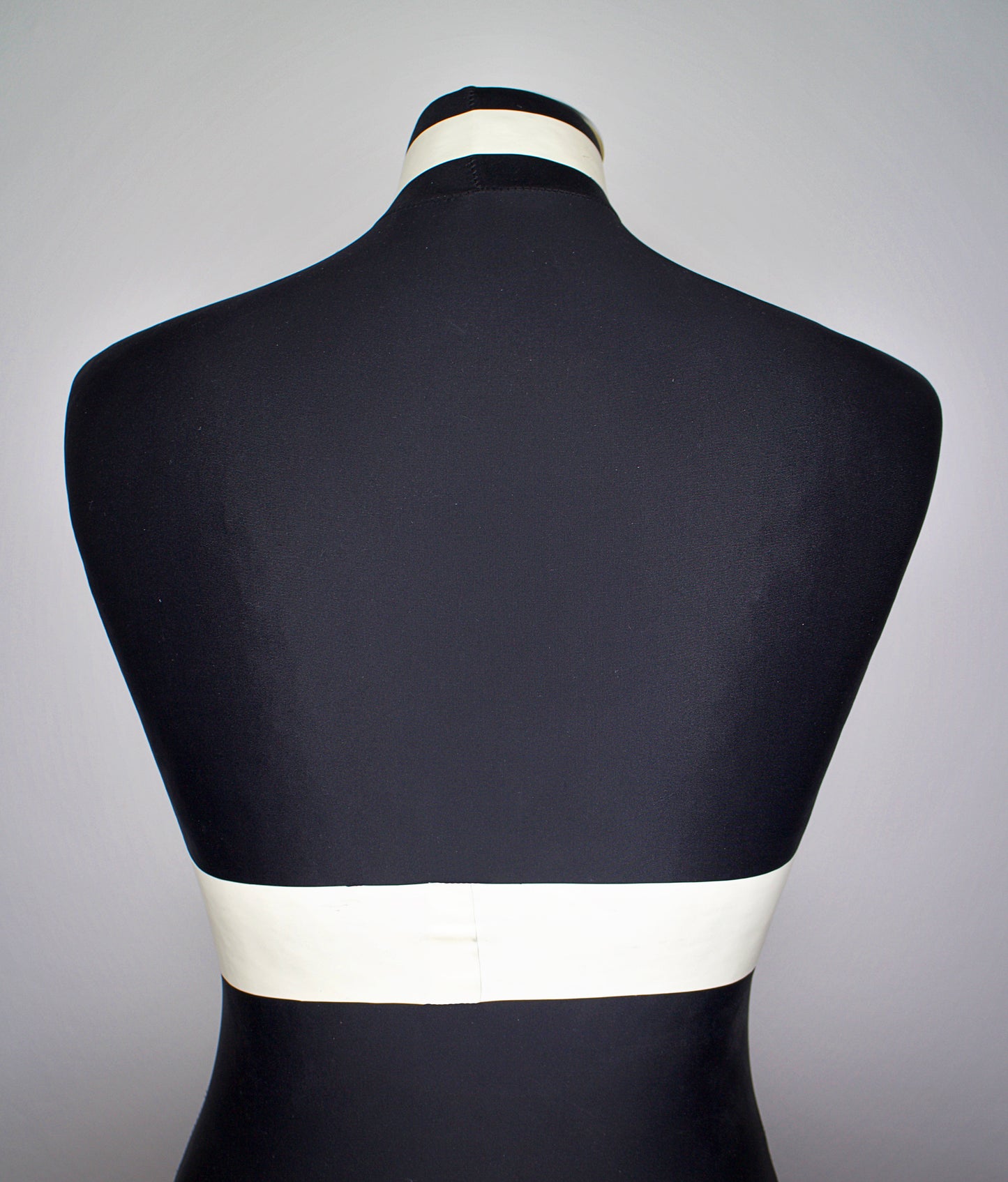 "SHIRO" Halter Top